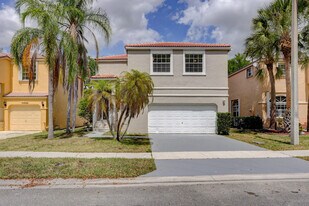 15895 NW 5th St in Pembroke Pines, FL - Building Photo