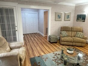 136 Russell St in Worcester, MA - Building Photo - Building Photo