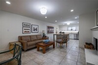 10318 Crittendon Dr in Dallas, TX - Building Photo - Building Photo