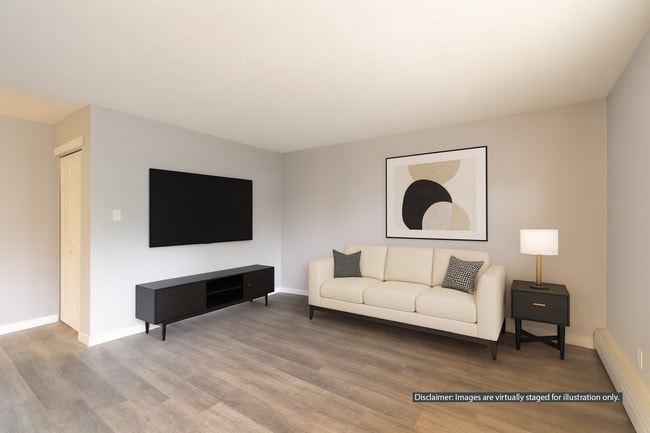 Sa Naio in Yellowknife, NT - Building Photo - Building Photo