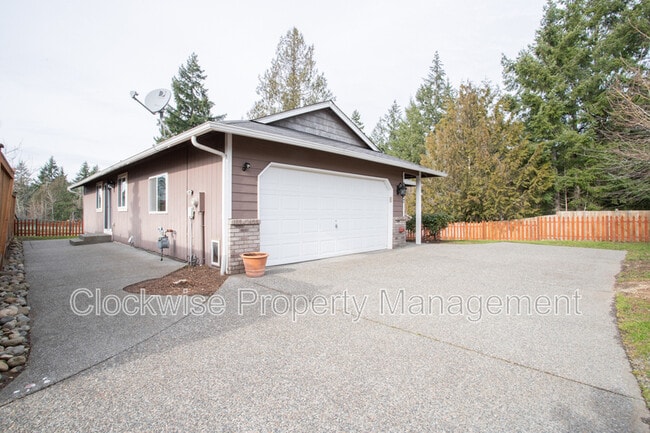 5507 208th St Ct E in Spanaway, WA - Building Photo - Building Photo