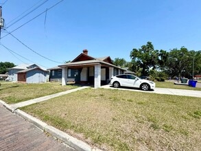 1047 Sycamore St in Lakeland, FL - Building Photo - Building Photo