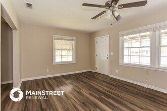 3114 N 3rd St Cir in Jacksonville, FL - Building Photo - Building Photo
