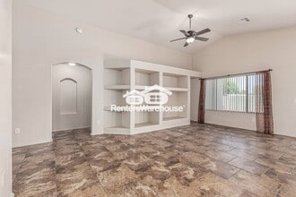 11246 W Chase Dr in Avondale, AZ - Building Photo - Building Photo