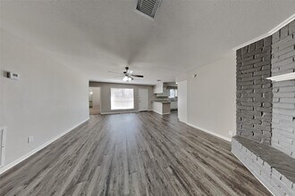 9615 Orangevale Dr in Spring, TX - Building Photo - Building Photo