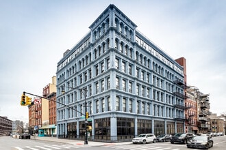 138 Broadway in Brooklyn, NY - Building Photo - Primary Photo