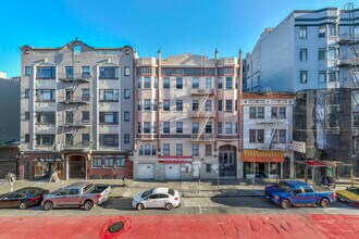 Rockwell Apartments in San Francisco, CA - Building Photo - Building Photo