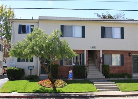 Colonial Garden Apartments in San Mateo, CA - Foto de edificio - Building Photo