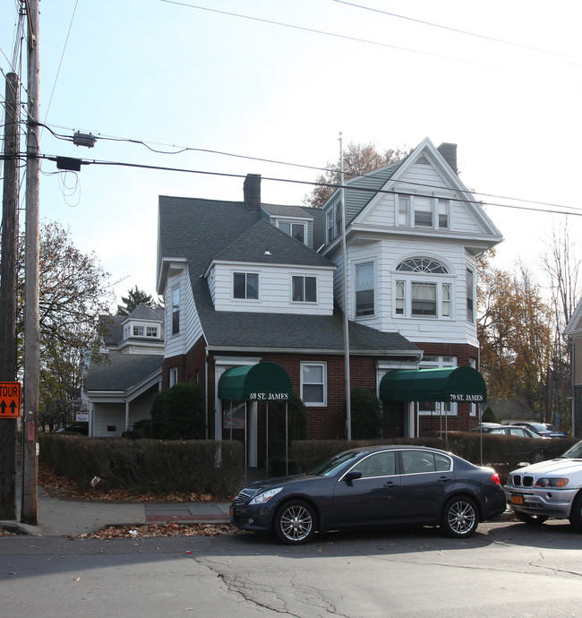 68-70 St James Ct in Kingston, NY - Building Photo - Building Photo