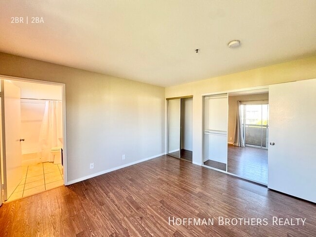 8726 Burton Way in Los Angeles, CA - Building Photo - Building Photo