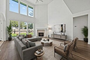 23730 River Pl Dr in Katy, TX - Building Photo