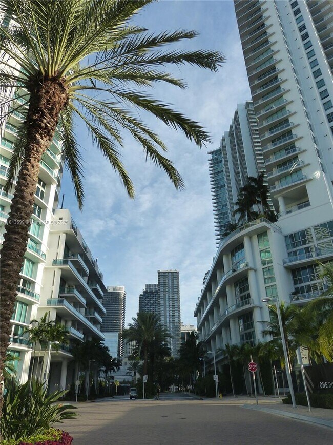 property at 90 SW 3rd St