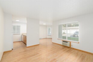 The Lusitano in Spokane, WA - Building Photo