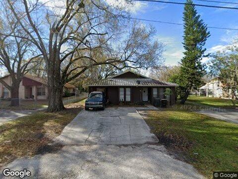 812 W Alamo Dr in Lakeland, FL - Building Photo