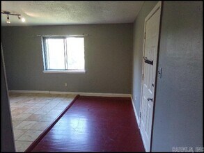 1504 E 38th St in Little Rock, AR - Building Photo - Building Photo