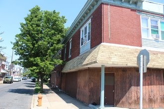 4801-4805 Longshore Ave in Philadelphia, PA - Building Photo - Building Photo