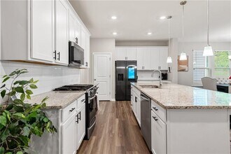 3363 Park Pointe Cir in Scottdale, GA - Building Photo - Building Photo