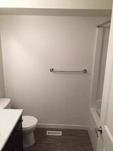 925-925 Dugas St in Winnipeg, MB - Building Photo - Building Photo
