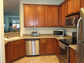 156 Village Blvd in Tequesta, FL - Building Photo - Building Photo