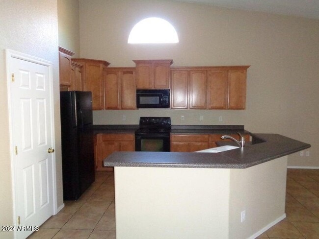 22641 N Gibson Dr in Maricopa, AZ - Building Photo - Building Photo