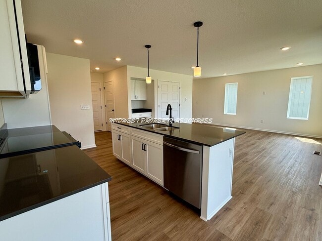 8789 SW 10th St in Blue Springs, MO - Building Photo - Building Photo