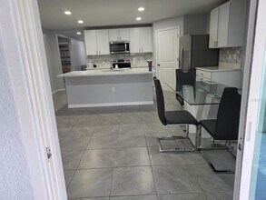 9142 McCormick St in Spring Hill, FL - Building Photo - Building Photo