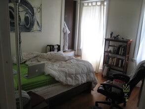 322 St Paul St in Brookline, MA - Building Photo - Building Photo