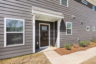 5052 Falstone Dr in Charlotte, NC - Building Photo - Building Photo