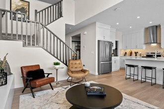 47 Midtown Drive SW in Airdrie, AB - Building Photo - Building Photo