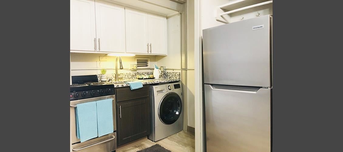 Discover Our Studio, 1, & 2-Bedroom Flats and Lofts in Oak Ridge, TN in Oak Ridge, TN - Building Photo