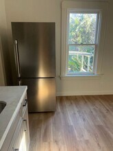 848 E 28th St in Oakland, CA - Building Photo - Building Photo