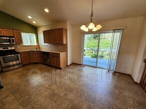 916 Rees Ln in Spokane Valley, WA - Building Photo - Building Photo