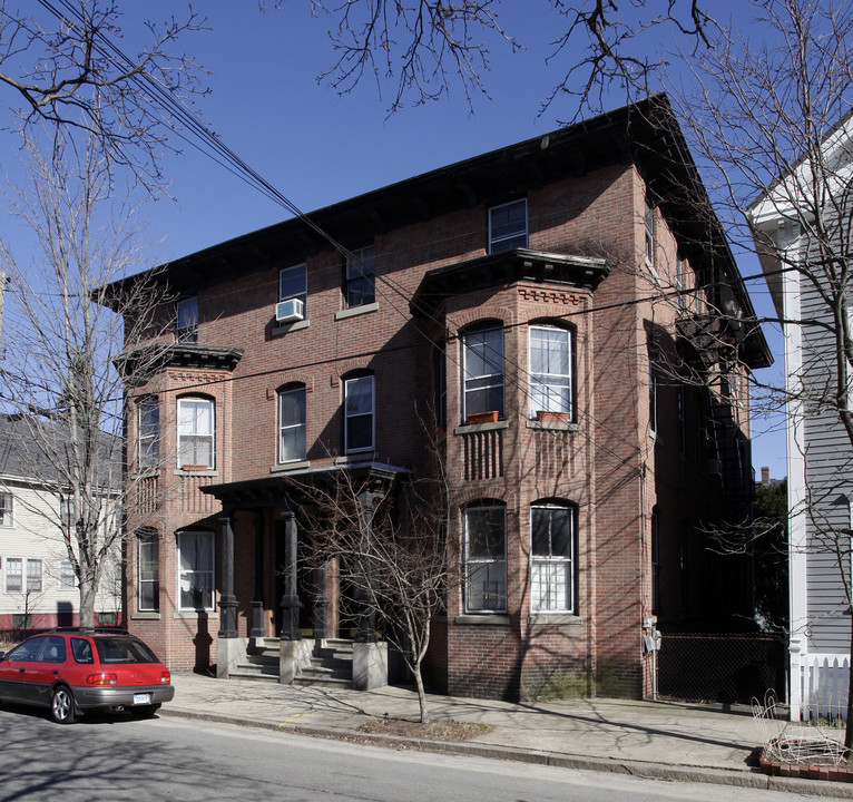 75-77 Governor St in Providence, RI - Building Photo