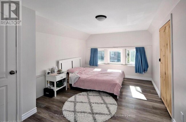 property at 1114 4th Ave E