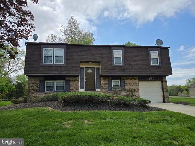 property at 2368 Mail Coach Ct