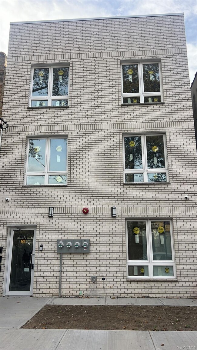 property at 518 Thatford Ave