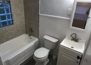 93 E Moler St in Columbus, OH - Building Photo - Building Photo
