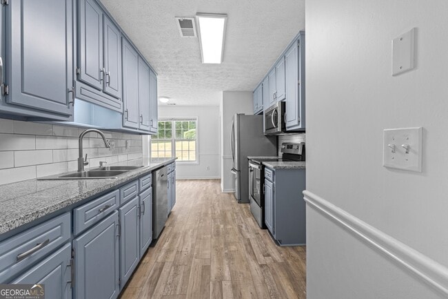 484 Creek Crossing Ct in Grayson, GA - Building Photo - Building Photo