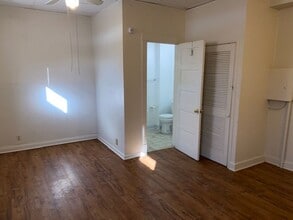 601-603 Hickory St in Waukegan, IL - Building Photo - Building Photo