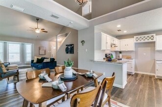 210 Sorrel Trail in Keller, TX - Building Photo - Building Photo