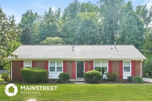 304 Springtime Dr in Greensboro, NC - Building Photo