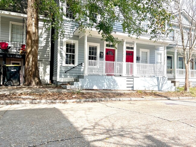 property at 406 E 31st St