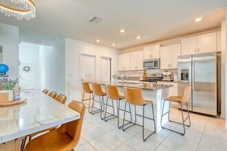 111 Rain Lily Ave in Spring Hill, FL - Foto de edificio - Building Photo