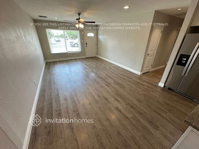 934 E Loma Vista Dr in Tempe, AZ - Foto de edificio - Building Photo