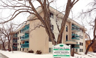 Courtney Lane in Edmonton, AB - Building Photo