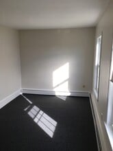 23 Garden Rd, Unit C in Plaistow, NH - Building Photo - Building Photo