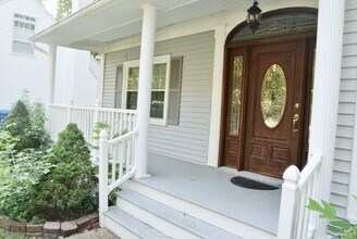 2036 Hen House Dr in Virginia Beach, VA - Building Photo - Building Photo