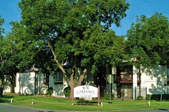 Lakedale Apartments in Dallas, TX - Building Photo