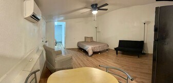 3702 Avenue R in Lubbock, TX - Building Photo