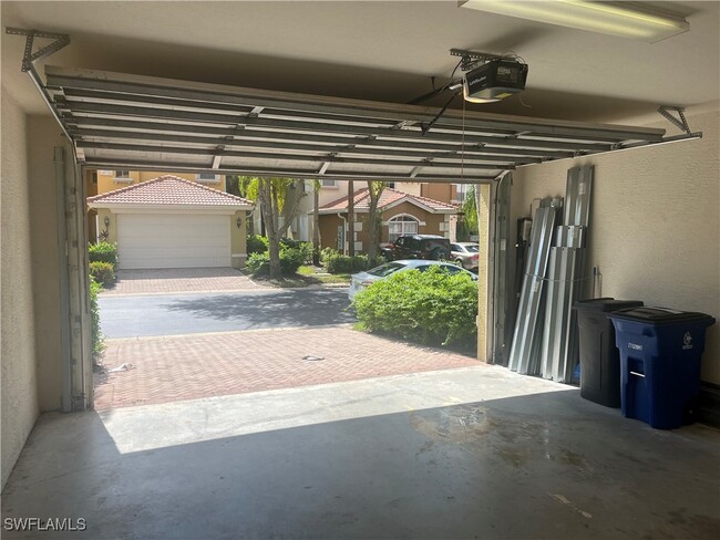 7081 San Lorenzo Ct in Ft. Myers, FL - Building Photo - Building Photo